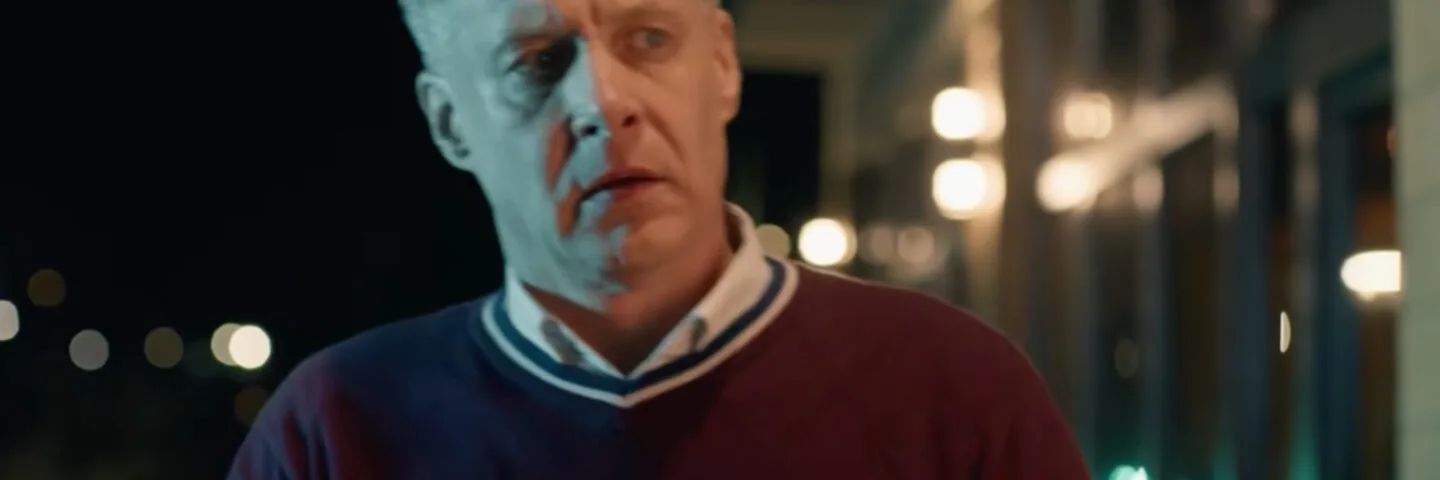 Кадр из 1 серии 1 сезона